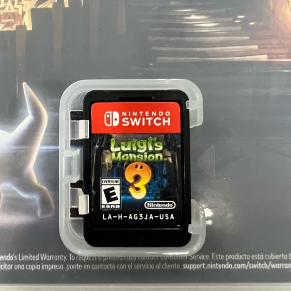*SOLD* Luigi's Mansion 3 - Picture 4 of 5